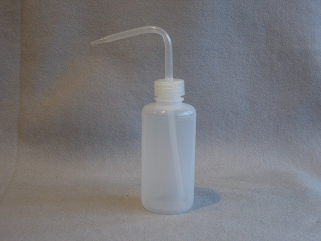 Wash Bottle - 250 mL.