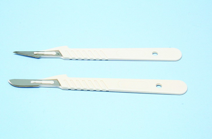 Disposable scalpels #15