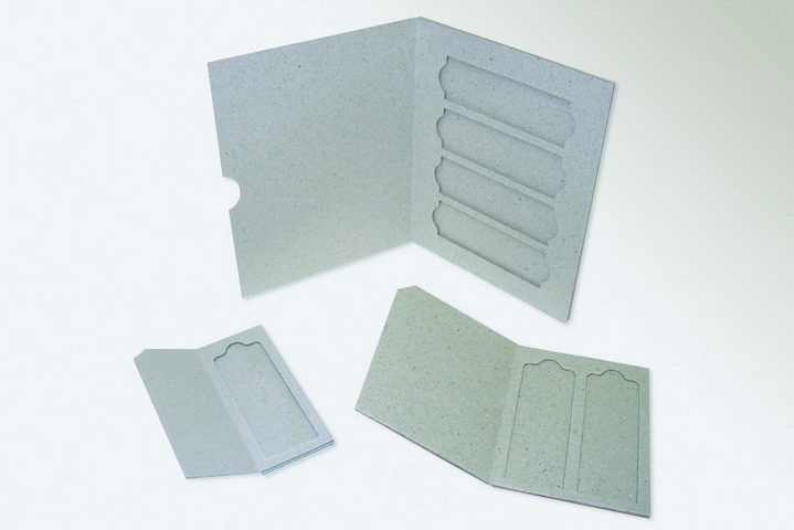 Single cardboard slide mailers