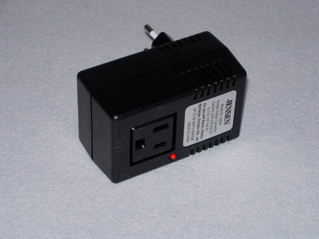 Foreign voltage converter - 220v - 110v