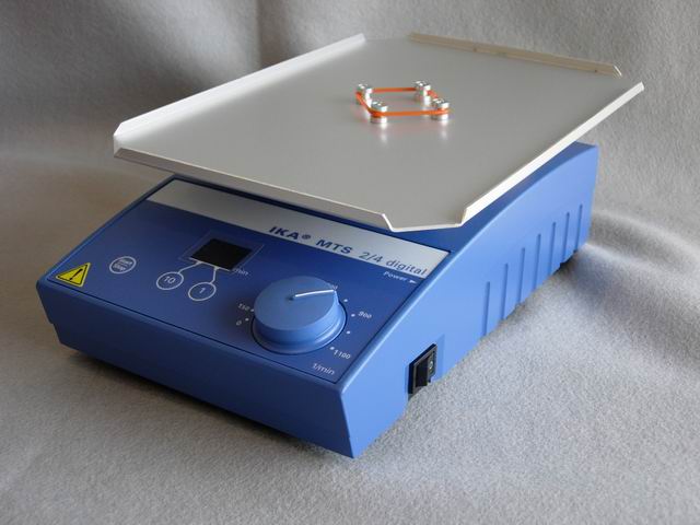 MTS 2/4 Digital Microtiter Shaker (230 volt)