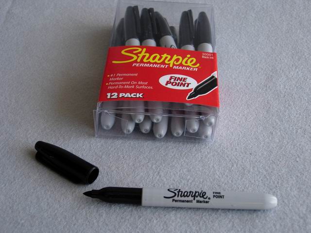 Sanford Sharpie Permanent Marker - Fine Tip, Black